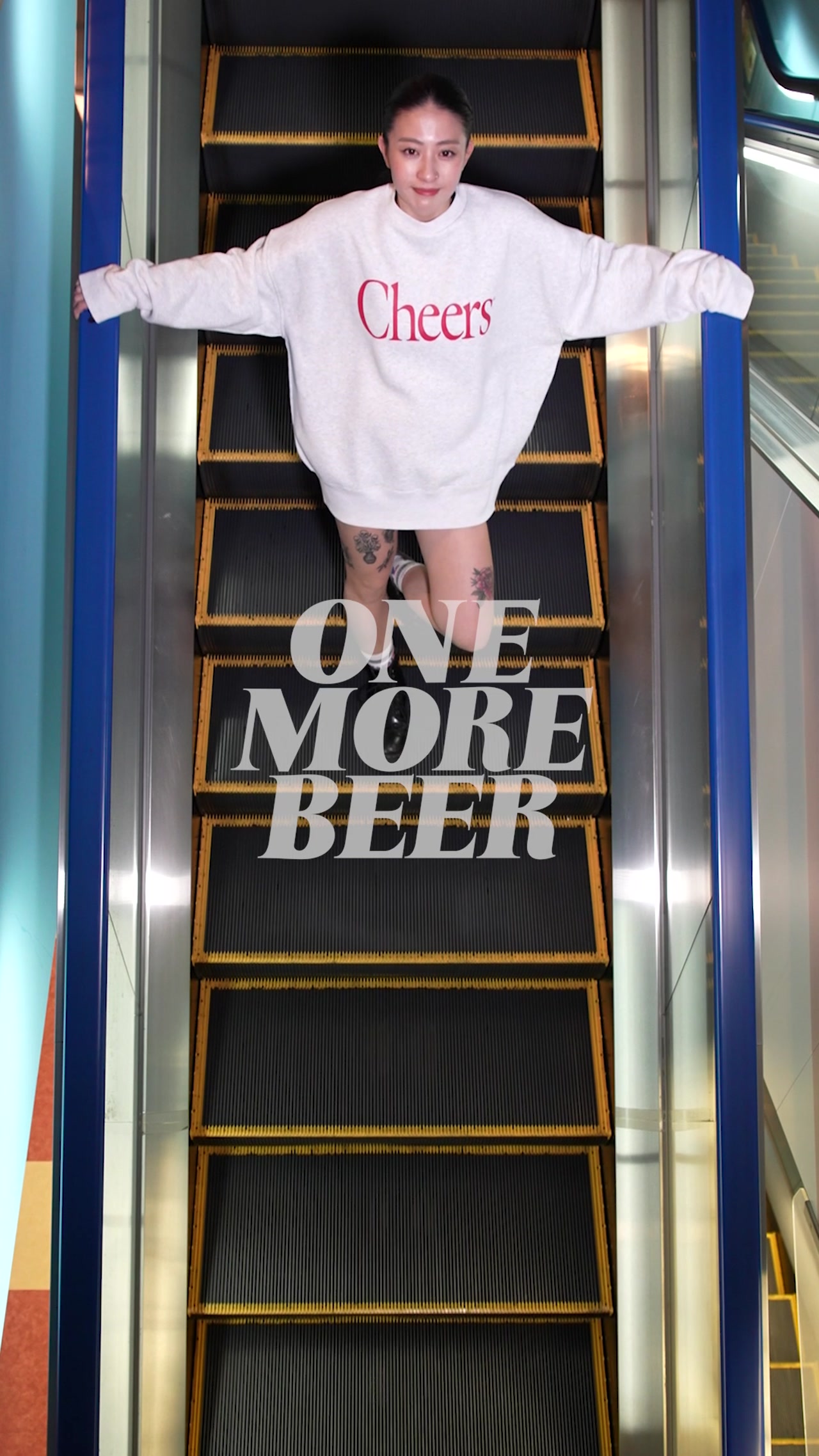 ONE MORE BEER｜CM の一場面