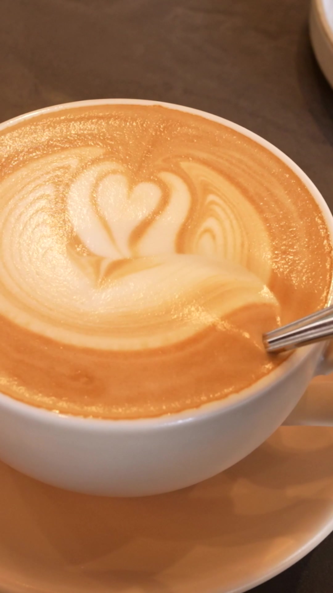 Coffee and Baked Ura｜店舗PV の一場面